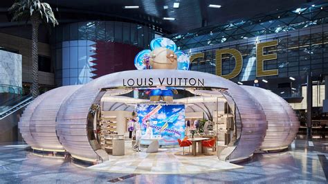 louis vuitton stores qatar.